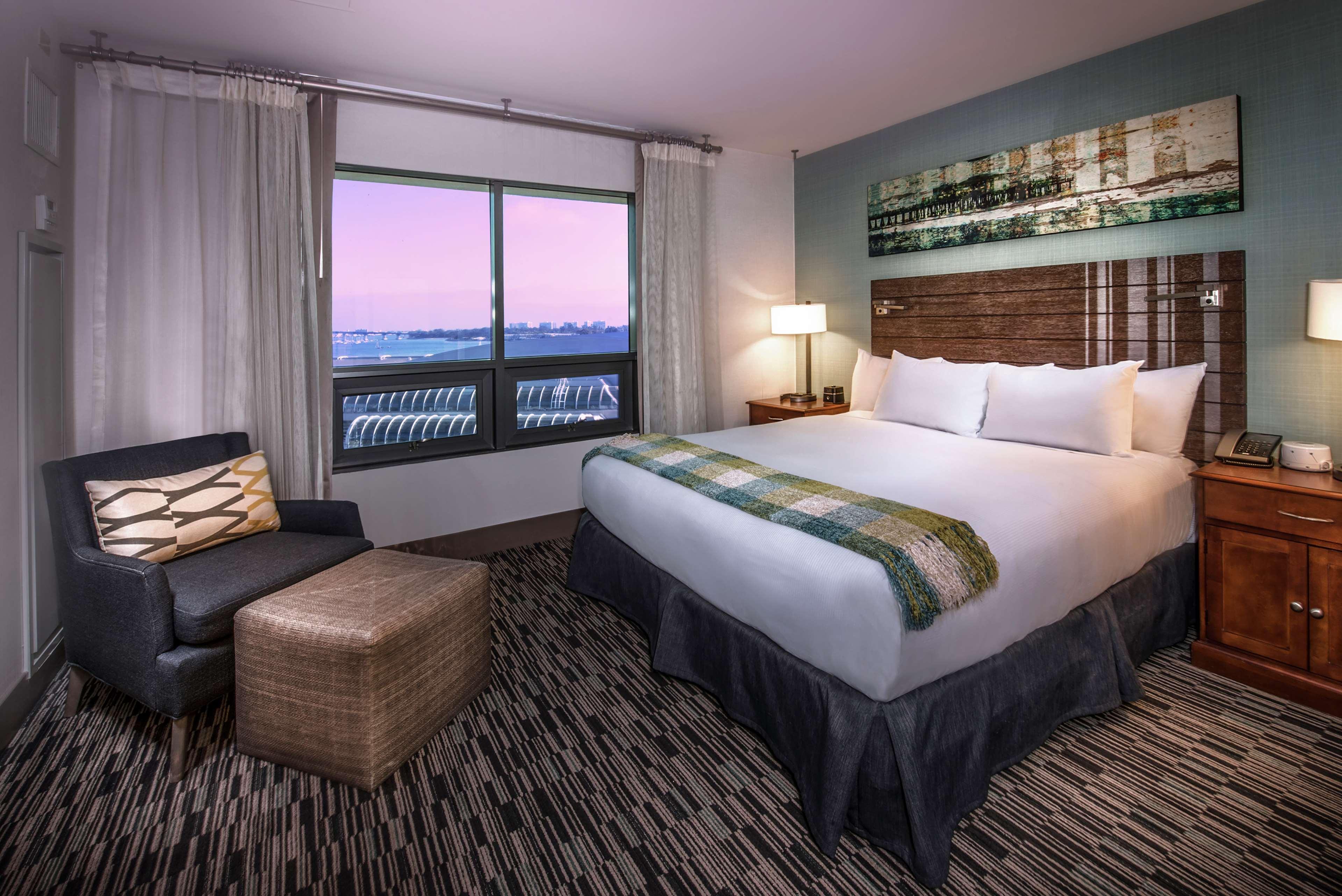 Hilton Gaslamp Quarter 4* San Diego
